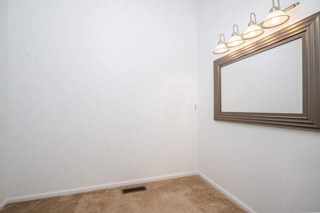 921 E Willoughby Road, Lansing, MI 48911