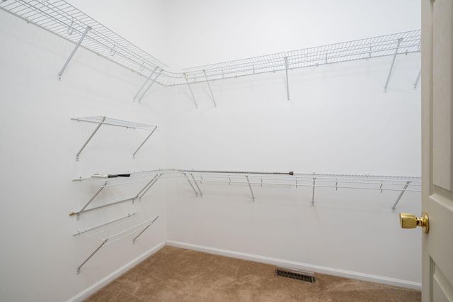 921 E Willoughby Road, Lansing, MI 48911