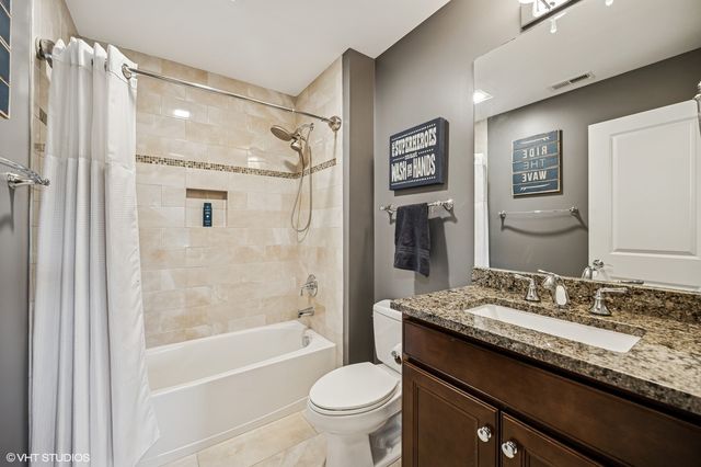 1406 Meadow Lane, Glenview, IL 60025