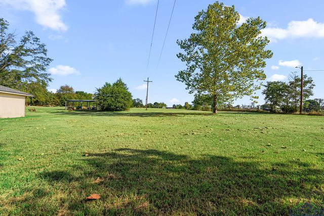 1781 Shamburger, Gilmer, TX 75645