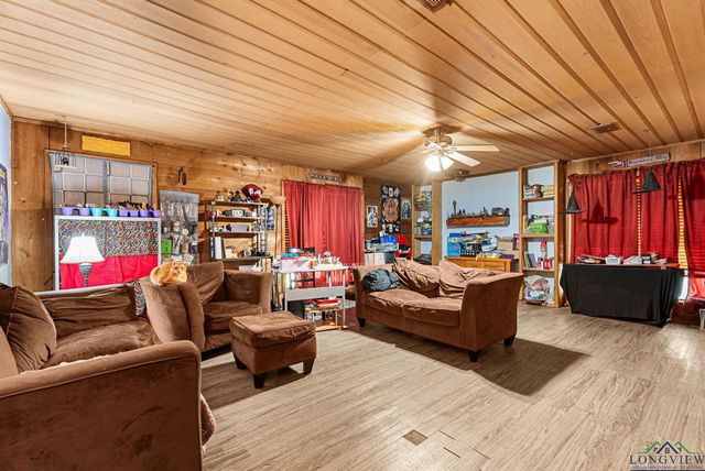 1781 Shamburger, Gilmer, TX 75645