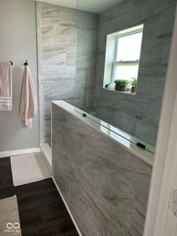 932 Stave Oak Drive, Beech Grove, IN 46107