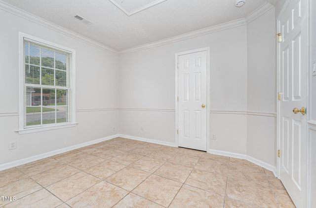 606 Arden Street, Burlington, NC 27215