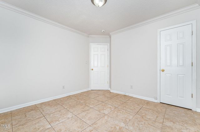 606 Arden Street, Burlington, NC 27215