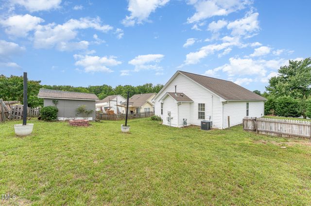 606 Arden Street, Burlington, NC 27215