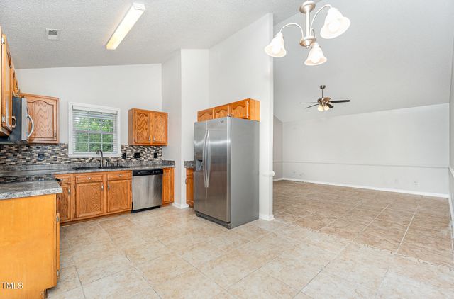 606 Arden Street, Burlington, NC 27215