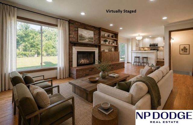 1621 Broadmoore Drive, Lincoln, NE 68506