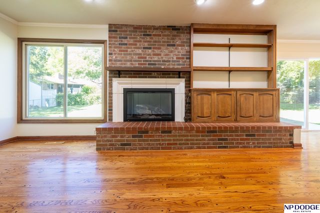1621 Broadmoore Drive, Lincoln, NE 68506