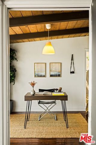 7406 Earldom Avenue, Playa Del Rey (los Angeles), CA 90293