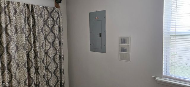 1252 Jasmine Drive, Greenfield, IN 46140