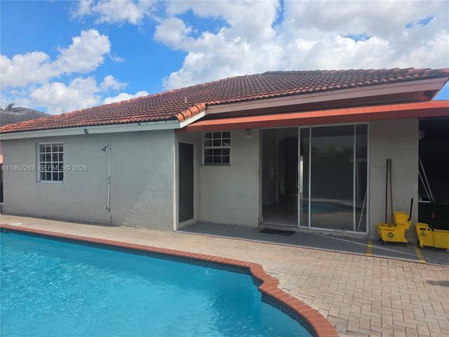 10206 SW 161st Ave 1, Miami, FL 33196