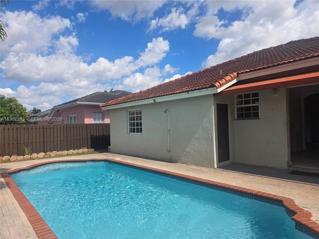 10206 SW 161st Ave 1, Miami, FL 33196