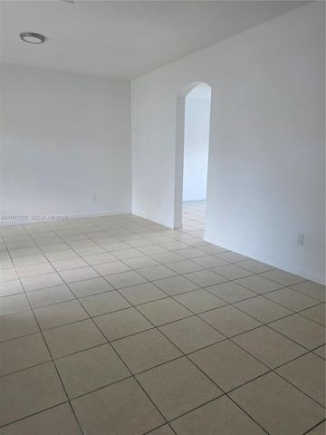 10206 SW 161st Ave 1, Miami, FL 33196