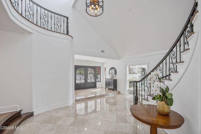 1401 Pathfinder Avenue, Westlake Village, CA 91362