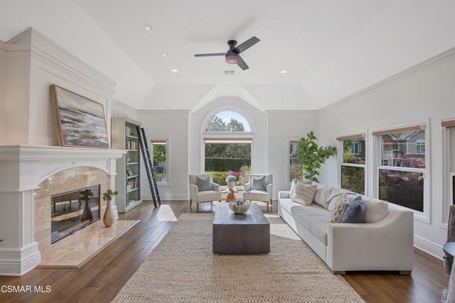 1401 Pathfinder Avenue, Westlake Village, CA 91362