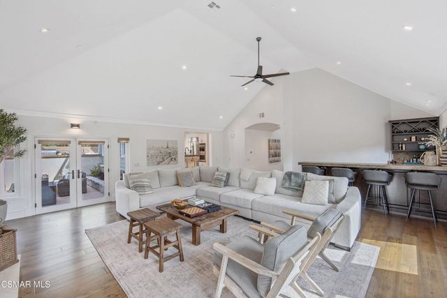 1401 Pathfinder Avenue, Westlake Village, CA 91362