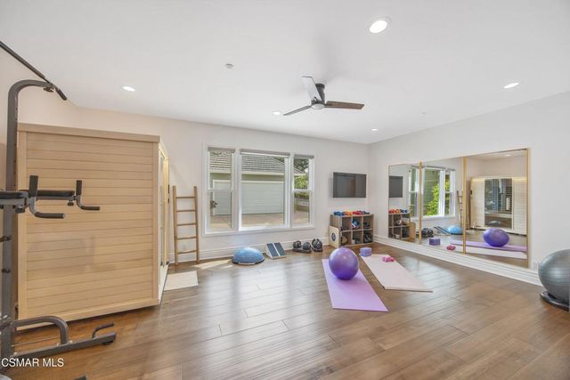 1401 Pathfinder Avenue, Westlake Village, CA 91362