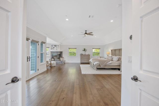1401 Pathfinder Avenue, Westlake Village, CA 91362