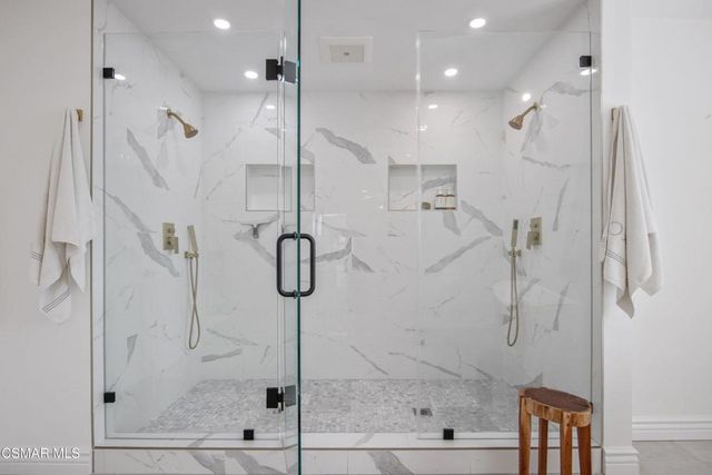 1401 Pathfinder Avenue, Westlake Village, CA 91362