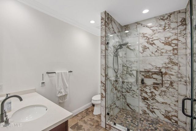 1401 Pathfinder Avenue, Westlake Village, CA 91362