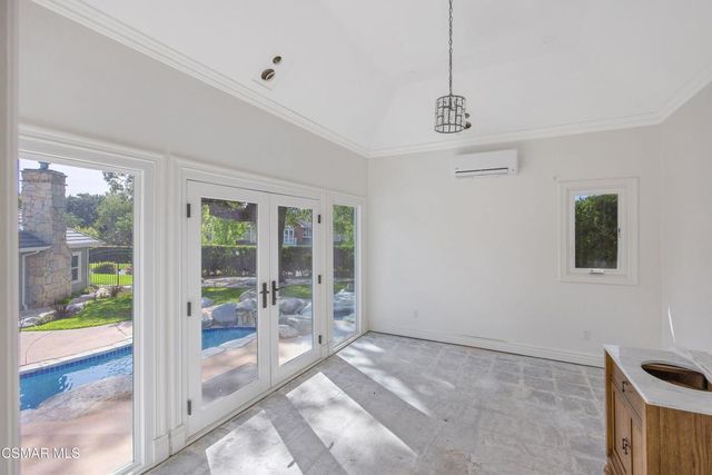 1401 Pathfinder Avenue, Westlake Village, CA 91362