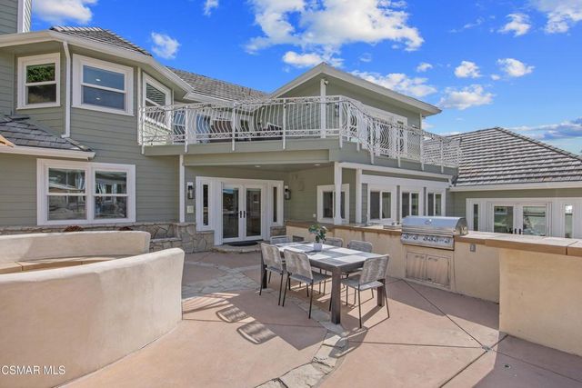 1401 Pathfinder Avenue, Westlake Village, CA 91362
