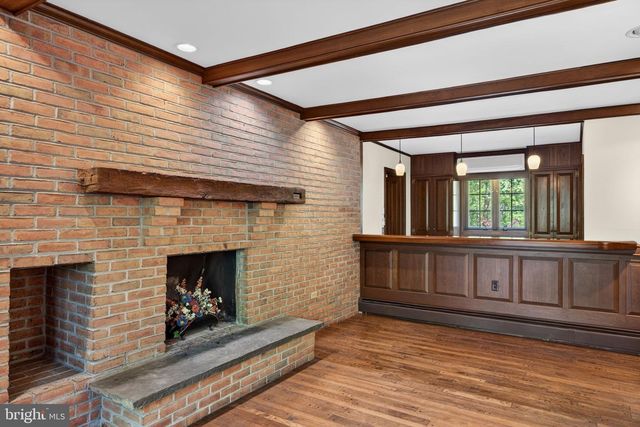 2323 SAINT PETERS RD, Pottstown, PA 19465