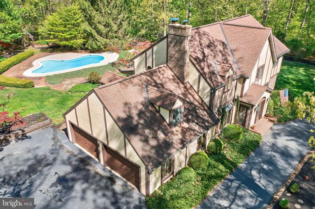2323 SAINT PETERS RD, Pottstown, PA 19465