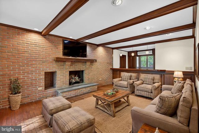 2323 SAINT PETERS RD, Pottstown, PA 19465