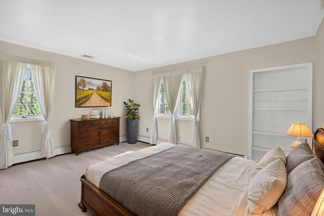 2323 SAINT PETERS RD, Pottstown, PA 19465