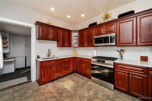 10688 Alleghany Road, Darien, NY 14040