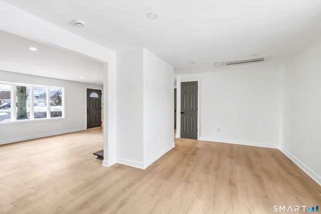 139 Wepawaug Drive, Milford, CT 06461