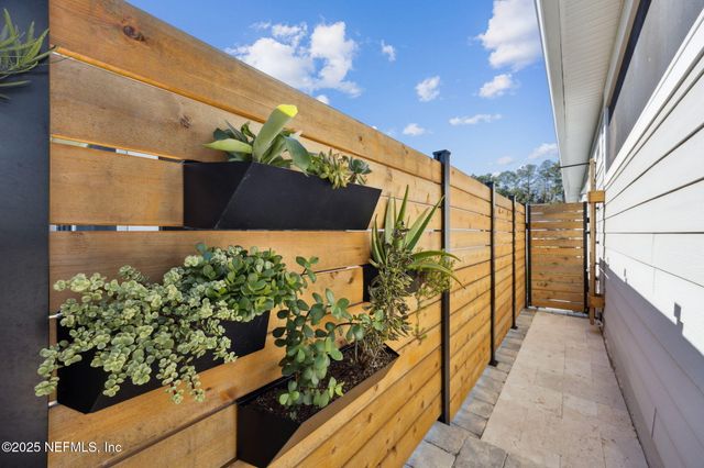 300 OUTLOOK Drive, Ponte Vedra, FL 32081