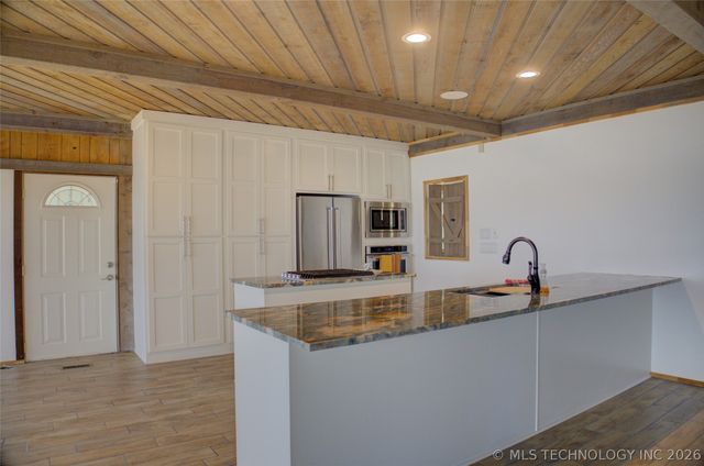 35702 Sportman Road, Afton, OK 74331