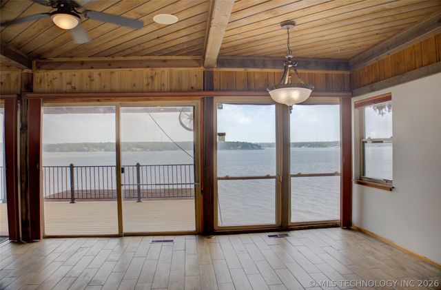 35702 Sportman Road, Afton, OK 74331