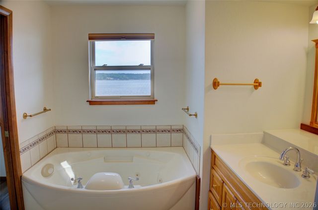 35702 Sportman Road, Afton, OK 74331