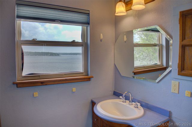 35702 Sportman Road, Afton, OK 74331