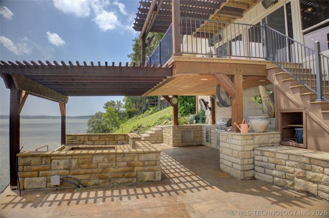 35702 Sportman Road, Afton, OK 74331