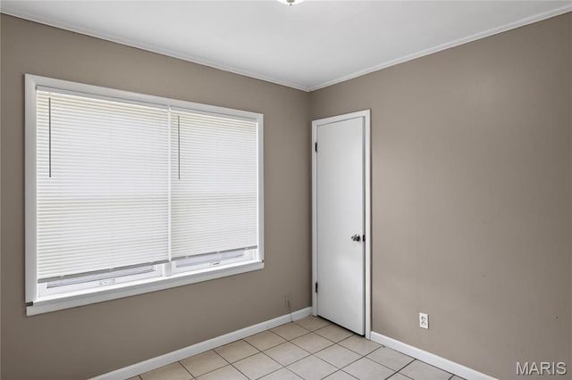 9466 Adler Avenue, St Louis, MO 63137