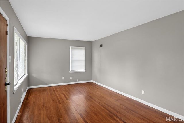 9466 Adler Avenue, St Louis, MO 63137
