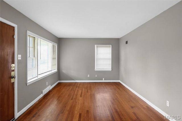 9466 Adler Avenue, St Louis, MO 63137