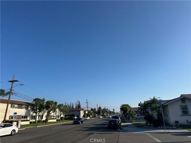 6271 Stanton, Buena Park, CA 90621