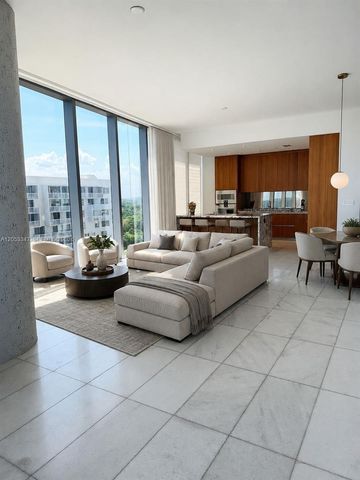175 SE 25 ROAD 902, Miami, FL 33129