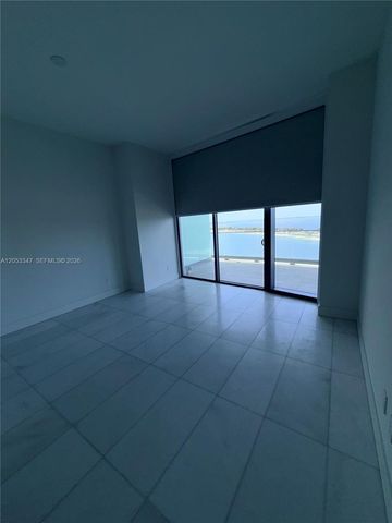175 SE 25 ROAD 902, Miami, FL 33129