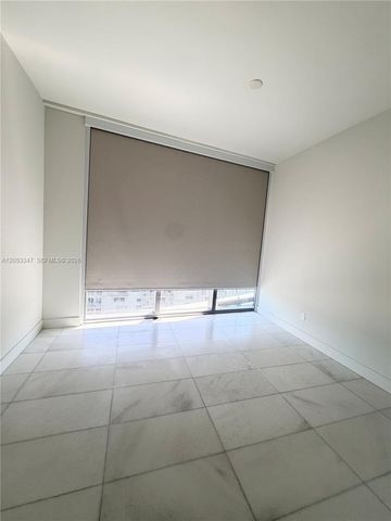 175 SE 25 ROAD 902, Miami, FL 33129