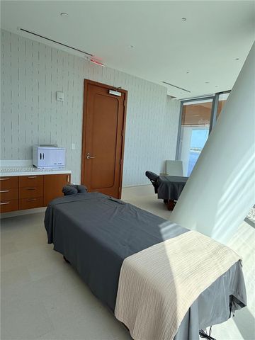 175 SE 25 ROAD 902, Miami, FL 33129