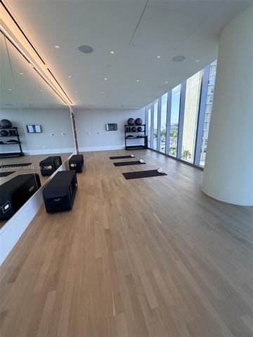 175 SE 25 ROAD 902, Miami, FL 33129