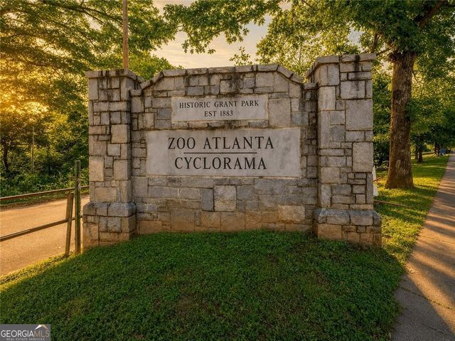 183 Vanira Avenue SE, Atlanta, GA 30315