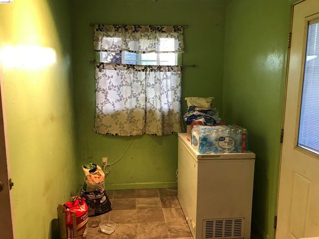 27770 Dickens Ave., Hayward, CA 94544