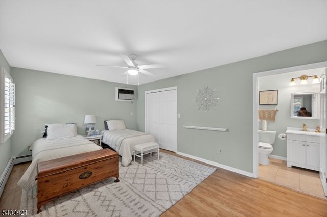 109 Carlson Pkwy, Cedar Grove Twp., NJ 07009
